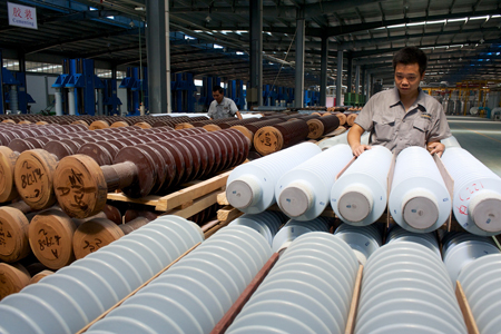 江西蘆溪：產(chǎn)業(yè)升級助電瓷企業(yè)走向世界